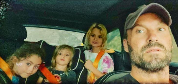 Bodhi Ransom Green with brothers and father Brian Austin Green.